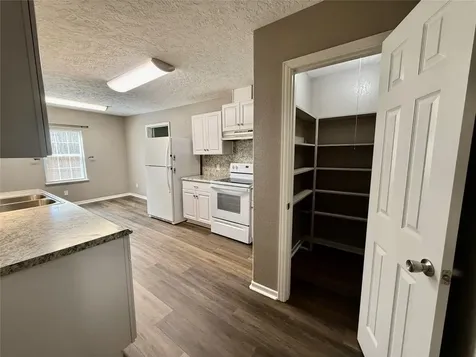 124 Bennett Street West Columbia TX 77486
