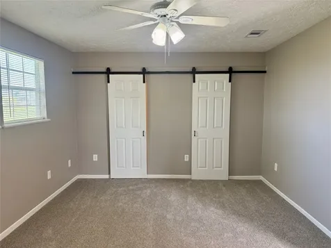 124 Bennett Street West Columbia TX 77486