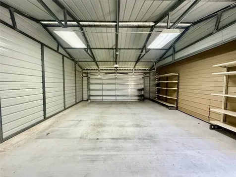 124 Bennett Street West Columbia TX 77486