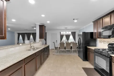 1604 Hickory Burl Lane Conroe TX 77301