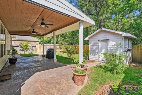 981 Doire Drive Conroe TX 77301