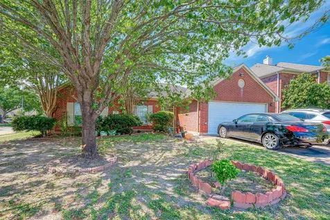 8918 Rustling Leaves Road Houston TX 77083