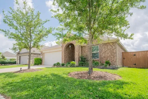 8658 Flamingo Bay Lane Cypress TX 77433
