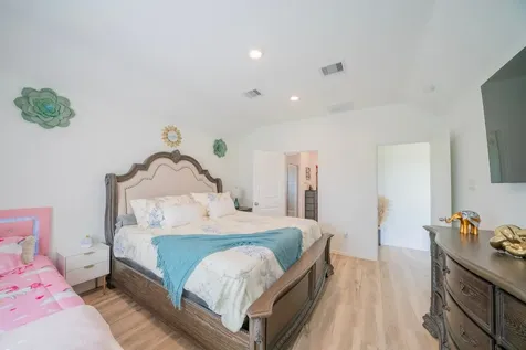 8658 Flamingo Bay Lane Cypress TX 77433