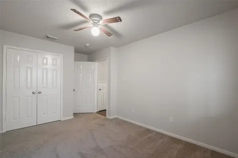 95 E Whistlers Bend Circle The Woodlands TX 77384