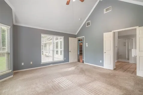 95 E Whistlers Bend Circle The Woodlands TX 77384