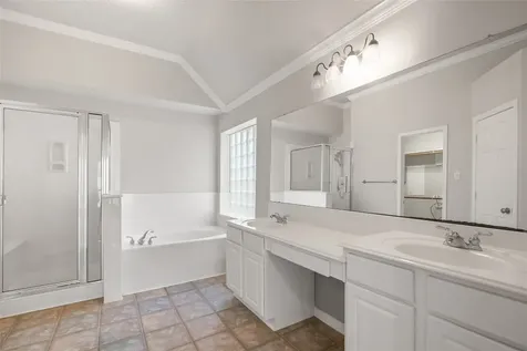 95 E Whistlers Bend Circle The Woodlands TX 77384