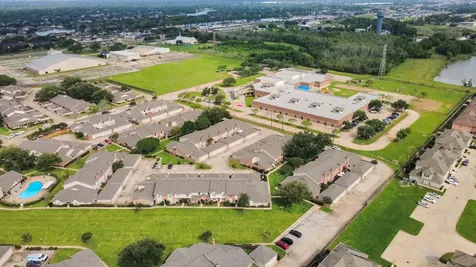 44 Chapparal Court Missouri City TX 77459