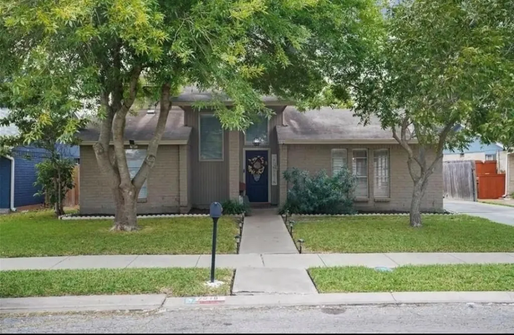 7018 Powderhorn Court Corpus Christi TX 78413