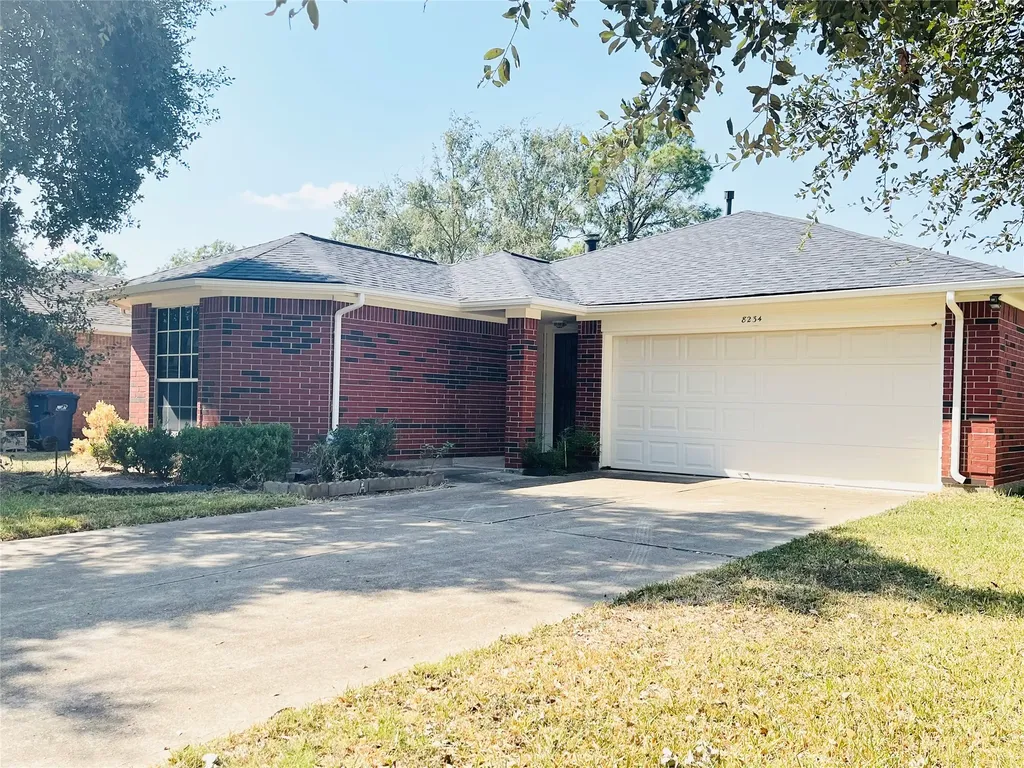 8234 Viny Ridge Drive Houston TX 77083