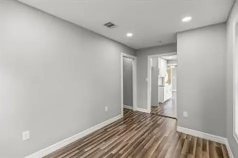 5210 Pickfair Street Houston TX 77026