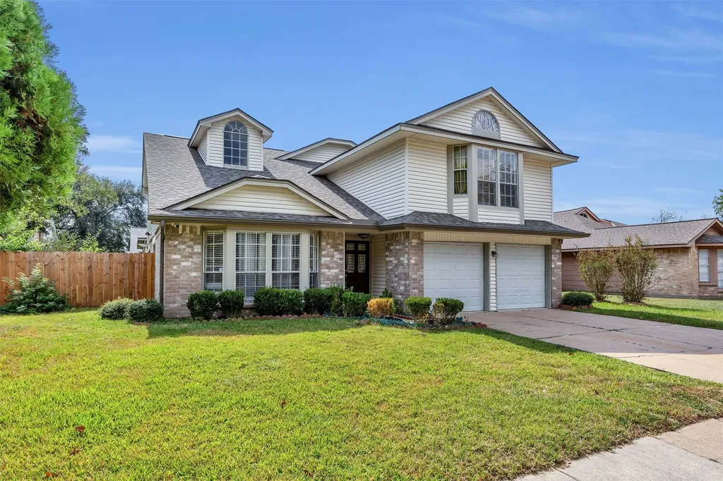 15619 Beechnut Street Houston TX 77083
