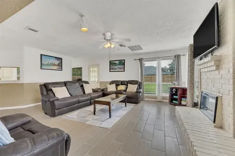 15619 Beechnut Street Houston TX 77083