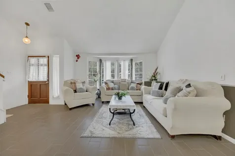 15619 Beechnut Street Houston TX 77083