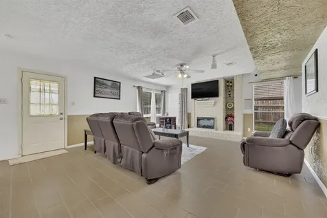 15619 Beechnut Street Houston TX 77083