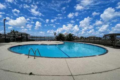 151 Miramar Drive Galveston TX 77554