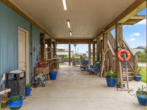 2023 County Road 201 Sargent TX 77414