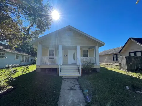 3105 Indiana Street Baytown TX 77520