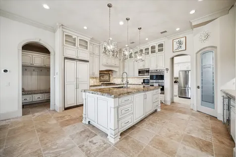 7 Haven Shore Lane Sugar Land TX 77479