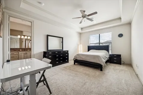 7 Haven Shore Lane Sugar Land TX 77479