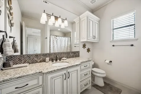 7 Haven Shore Lane Sugar Land TX 77479