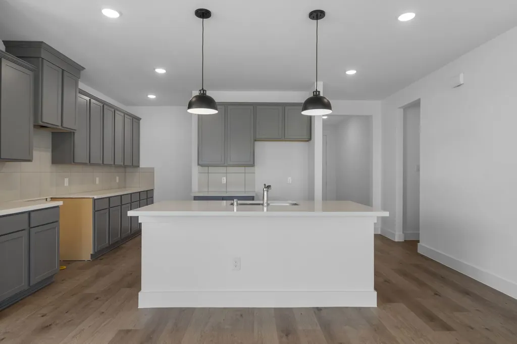 225 Sandhill Grove Trail Waller TX 77484