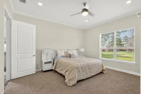 6038 Leeward Island Drive Conroe TX 77304