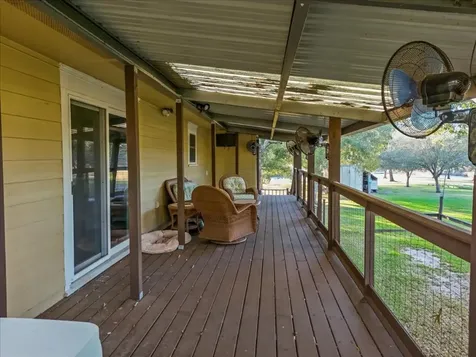 603 Shady Glen Drive Anahuac TX 77514