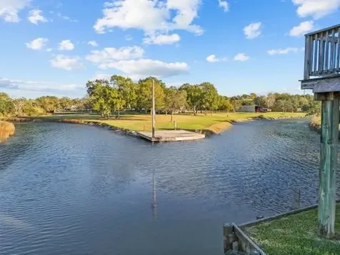 603 Shady Glen Drive Anahuac TX 77514