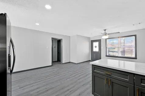 4406 Edison Street Houston TX 77009