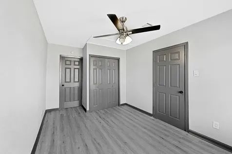 4406 Edison Street Houston TX 77009