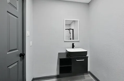 4406 Edison Street Houston TX 77009