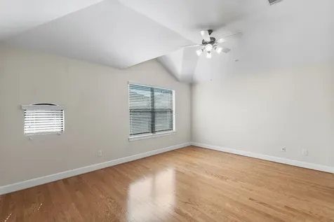 2710 Hullsmith Drive 1301 Houston TX 77063