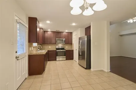 12515 Lake Shore Drive Montgomery TX 77356