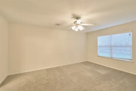 12515 Lake Shore Drive Montgomery TX 77356