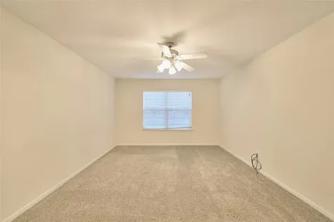 12515 Lake Shore Drive Montgomery TX 77356
