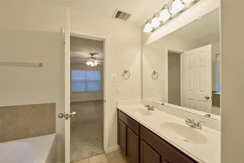 12515 Lake Shore Drive Montgomery TX 77356
