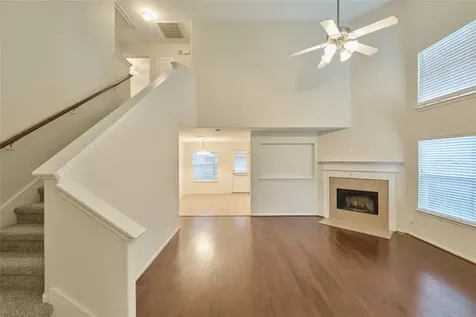 12515 Lake Shore Drive Montgomery TX 77356