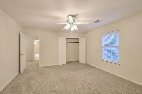 12515 Lake Shore Drive Montgomery TX 77356