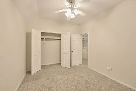 12515 Lake Shore Drive Montgomery TX 77356