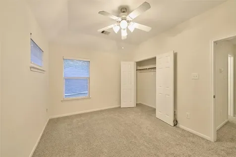 12515 Lake Shore Drive Montgomery TX 77356