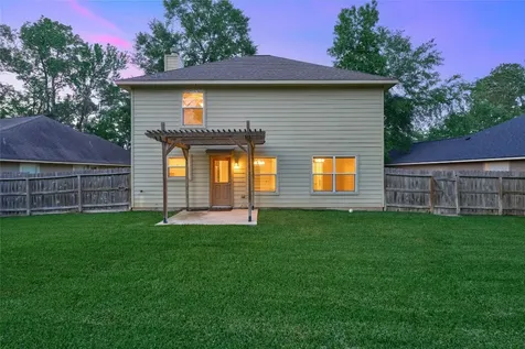 12515 Lake Shore Drive Montgomery TX 77356