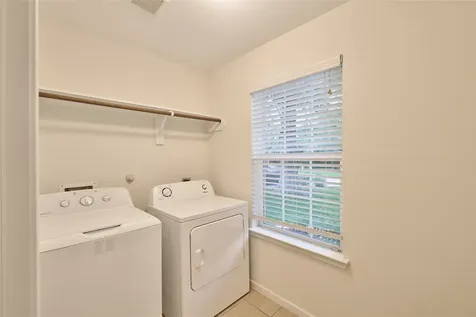 12515 Lake Shore Drive Montgomery TX 77356