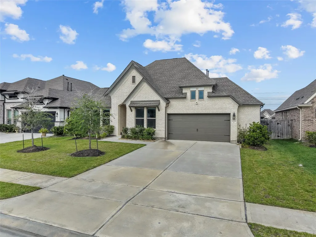 2723 Lakeside Shore Drive League City TX 77573
