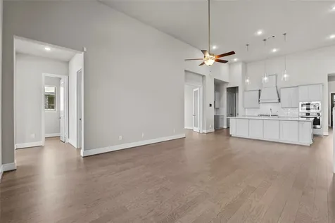 2723 Lakeside Shore Drive League City TX 77573