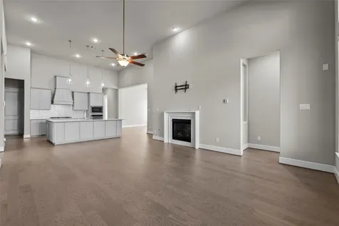 2723 Lakeside Shore Drive League City TX 77573