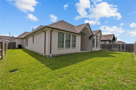 2723 Lakeside Shore Drive League City TX 77573
