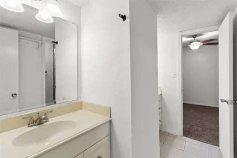 11002 Hammerly Boulevard 105 Houston TX 77043