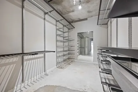 2000 Bagby Street 7414 Houston TX 77002