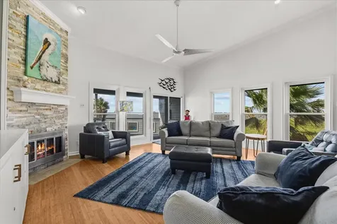 8111 Broadway Street 4 Galveston TX 77554